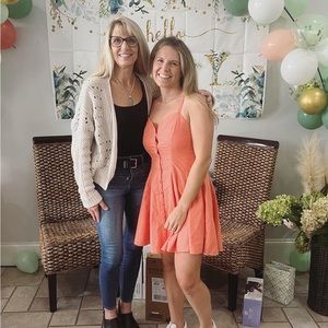 Meet your Posher, Court